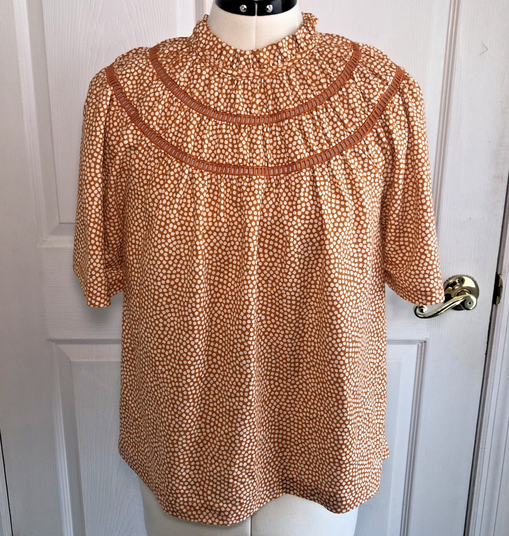 Ann Taylor Sz SM Blouse top Ditsy Dot Smocked Ruffle neck peasant boho coquette